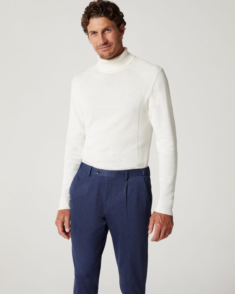 Off White Roll Neck Knit With Rib Detail